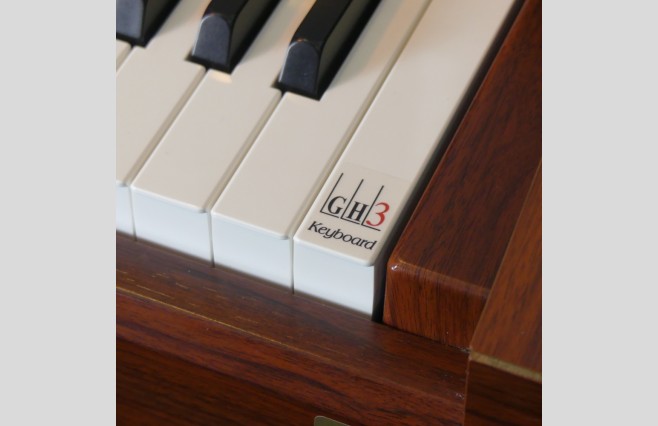 Used Yamaha CLP240 Satin Mahogany Digital Piano Complete Package (SN:GBRCNX01023) - Image 11